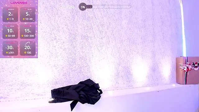 Snapshot of DeboraEvans chatting on January 2025 06:00:01 PM DeboraEvans online show from January 2025 06:00:01 PM