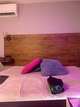 DeboraEvans online show from February 2026 03:06:01 PM