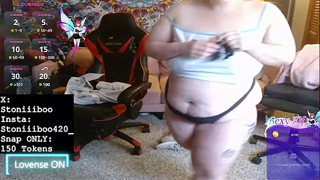 Snapshot of Stoniiiboo chatting on March 2025 03:02:02 PM Stoniiiboo online show from March 2025 03:02:02 PM