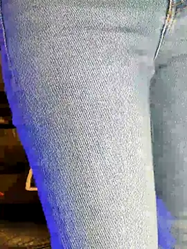 Snapshot of Melody87 chatting on February 2025 09:08:02 PM Melody87 online show from February 2025 09:08:02 PM