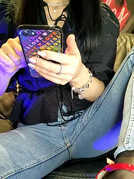 Snapshot of Melody87 chatting on February 2025 07:58:02 PM Melody87 online show from February 2025 07:58:02 PM