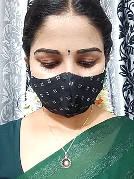 Angleannie online show from September 2025 05:24:02 PM