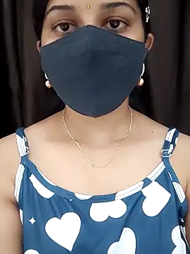 Angleannie online show from November 2025 09:24:02 PM