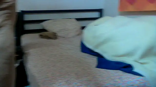 Snapshot of jamietbackcockslut chatting on March 2025 04:29:02 PM jamietbackcockslut online show from March 2025 04:29:02 PM