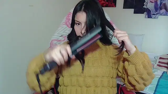 jessica gomez online show from December 2024 10:06:01 PM