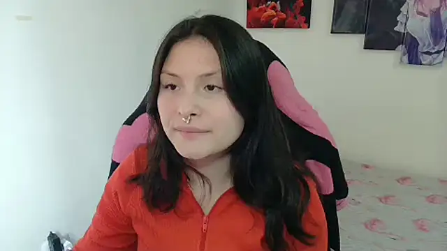 jessica gomez online show from March 2025 08:08:01 PM