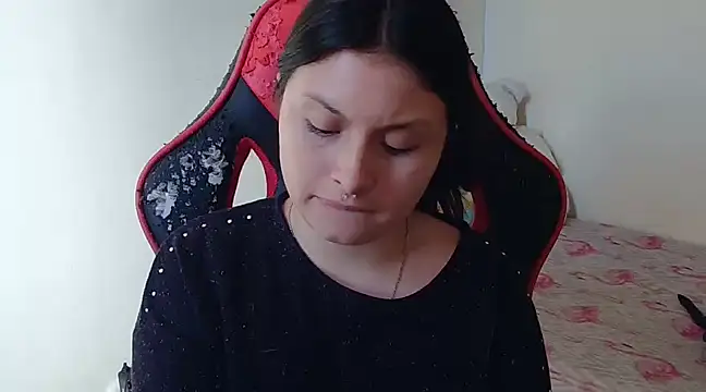 jessica gomez online show from March 2025 09:10:02 PM