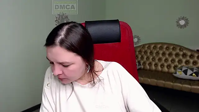 Snapshot of Lily_flower7 chatting on March 2025 03:45:01 AM Lily flower7 online show from March 2025 03:45:01 AM