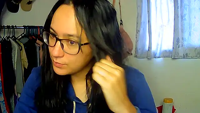 Snapshot of brittanycheeks chatting on December 2024 02:17:02 PM brittanycheeks online show from December 2024 02:17:02 PM