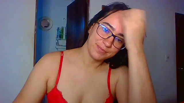 Snapshot of brittanycheeks chatting on February 2025 10:00:01 PM brittanycheeks online show from February 2025 10:00:01 PM