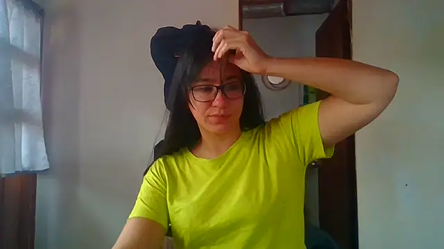 Snapshot of brittanycheeks chatting on February 2025 05:31:02 PM brittanycheeks online show from February 2025 05:31:02 PM