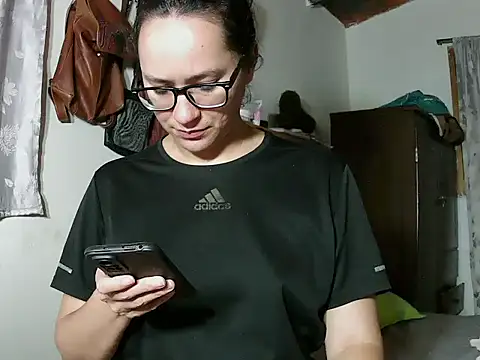 Snapshot of brittanycheeks chatting on October 2025 01:47:01 AM brittanycheeks online show from October 2025 01:47:01 AM