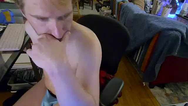 Snapshot of ryderswell123 chatting on January 2025 02:37:01 AM ryderswell123 online show from January 2025 02:37:01 AM