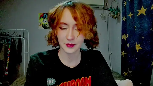 JoannaTompson online show from May 2026 11:10:02 PM