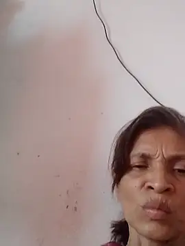 soltrinidad online show from November 2025 10:01:02 PM