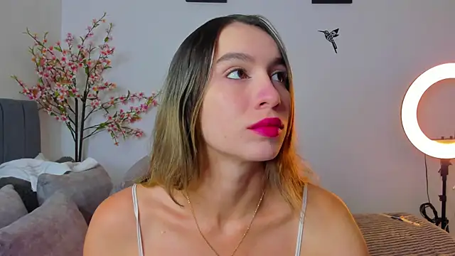 im sarah34 online show from February 2025 11:21:02 AM