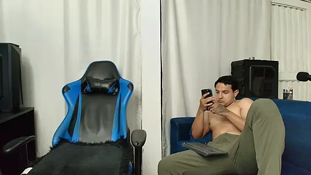 hott dicks online show from July 2026 01:49:01 AM