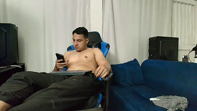 hott dicks online show from July 2026 11:28:01 PM