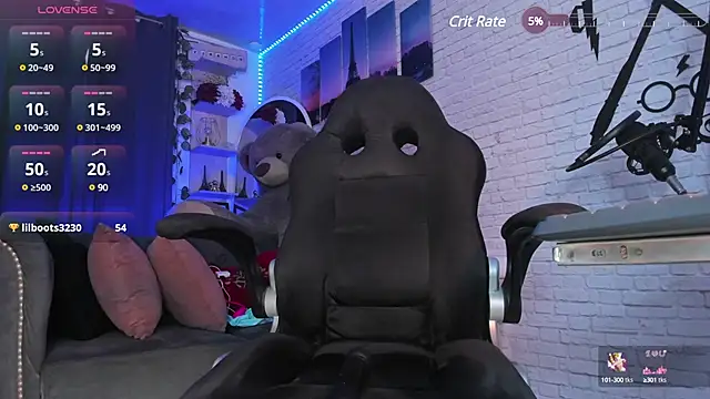 Naughty Charly online show from February 2025 07:22:02 PM