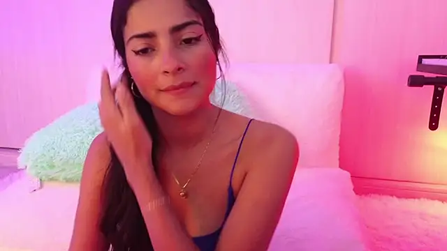 Snapshot of Yues050600 chatting on December 2024 12:51:02 AM Yues050600 online show from December 2024 12:51:02 AM