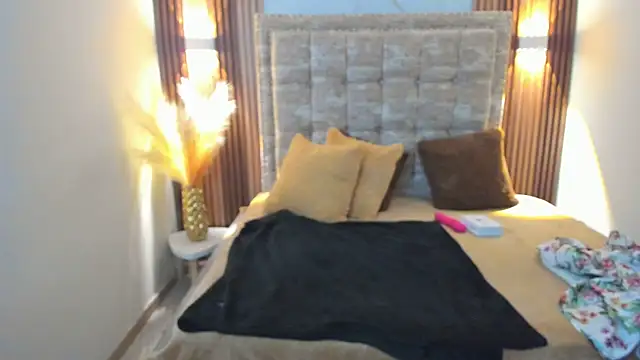 ada mclaine online show from March 2025 03:48:02 PM