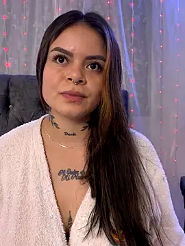 ivanna rivera online show from November 2025 08:41:01 PM