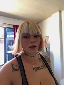 Snapshot of ivanna_rivera chatting on May 2026 02:44:01 PM ivanna rivera online show from May 2026 02:44:01 PM