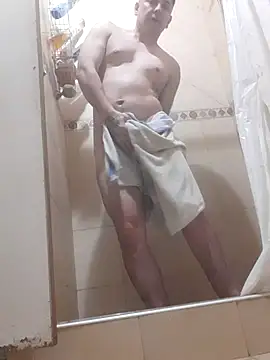 Snapshot of TuBandi2 chatting on November 2025 01:16:01 AM TuBandi2 online show from November 2025 01:16:01 AM