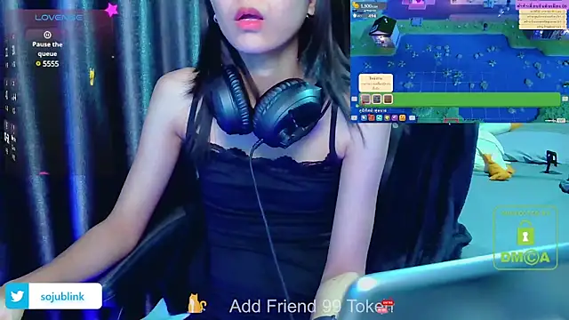 littlemiilk online show from December 2024 07:32:01 PM