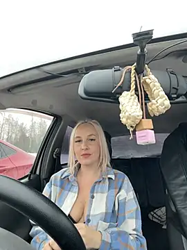 Snapshot of MerlinDave chatting on January 2025 04:47:02 AM MerlinDave online show from January 2025 04:47:02 AM