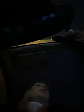 Snapshot of MerlinDave chatting on February 2025 12:58:02 AM MerlinDave online show from February 2025 12:58:02 AM