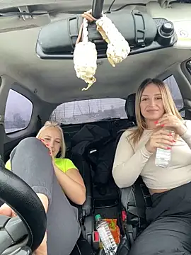 Snapshot of MerlinDave chatting on March 2025 03:08:01 AM MerlinDave online show from March 2025 03:08:01 AM