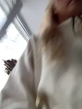 Snapshot of MerlinDave chatting on March 2025 12:59:01 AM MerlinDave online show from March 2025 12:59:01 AM