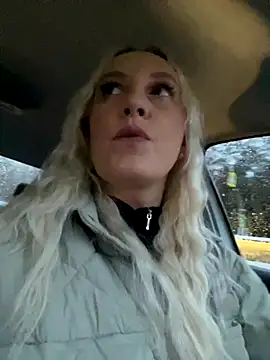 Snapshot of MerlinDave chatting on October 2025 01:19:02 AM MerlinDave online show from October 2025 01:19:02 AM