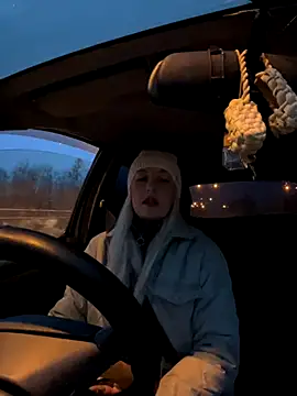 Snapshot of MerlinDave chatting on November 2025 01:05:02 AM MerlinDave online show from November 2025 01:05:02 AM