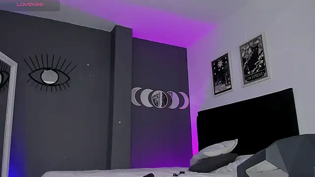 Raven Witch  online show from March 2025 12:11:02 AM