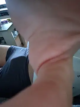 Snapshot of milujuto1984 chatting on April 2026 07:41:01 PM milujuto1984 online show from April 2026 07:41:01 PM