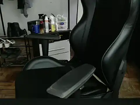 marisilva br online show from March 2025 03:35:02 PM