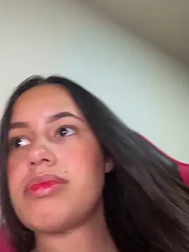 Snapshot of Monica_Pimentinha_ chatting on February 2025 01:11:01 PM Monica Pimentinha online show from February 2025 01:11:01 PM