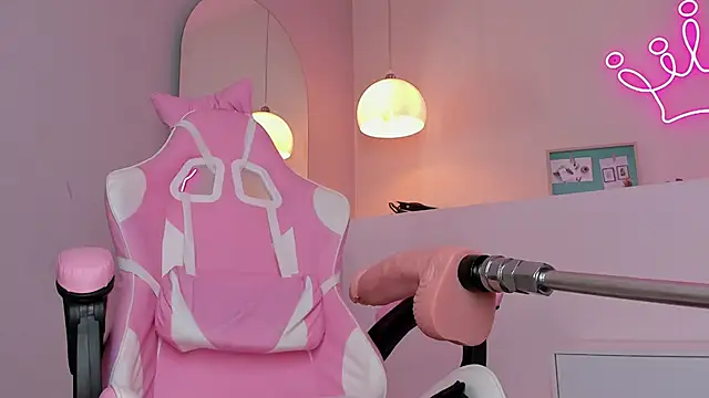 Snapshot of violeth_hill chatting on February 2025 11:46:02 PM violeth hill online show from February 2025 11:46:02 PM