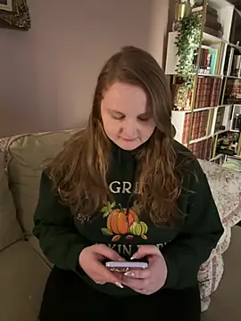 GingerSnap33 online show from February 2025 02:06:02 AM