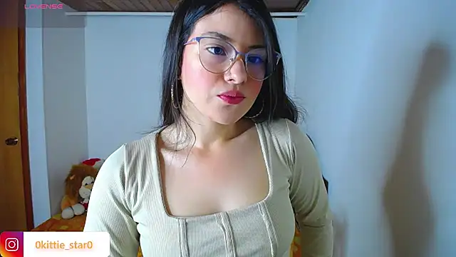 juli05star20 online show from February 2025 01:00:02 PM