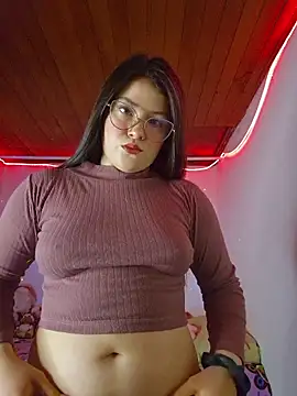 juli05star20 online show from June 2026 07:28:01 PM