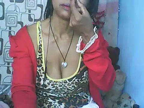 Snapshot of nene_belle chatting on April 2026 09:37:02 AM nene belle online show from April 2026 09:37:02 AM