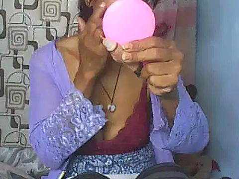 Snapshot of nene_belle chatting on May 2026 05:59:01 AM nene belle online show from May 2026 05:59:01 AM