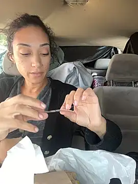 Snapshot of starrynikki chatting on December 2024 07:27:02 PM starrynikki online show from December 2024 07:27:02 PM