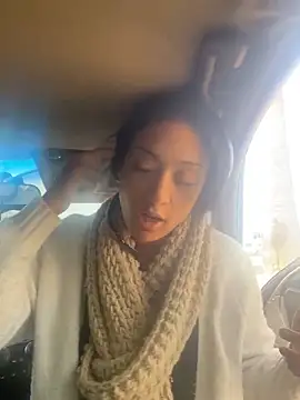 Snapshot of starrynikki chatting on December 2024 04:39:02 PM starrynikki online show from December 2024 04:39:02 PM