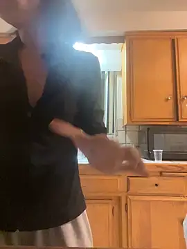 Snapshot of starrynikki chatting on December 2024 01:55:02 AM starrynikki online show from December 2024 01:55:02 AM