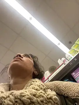 Snapshot of starrynikki chatting on December 2024 06:17:02 PM starrynikki online show from December 2024 06:17:02 PM