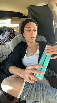 Snapshot of starrynikki chatting on January 2025 10:13:02 PM starrynikki online show from January 2025 10:13:02 PM